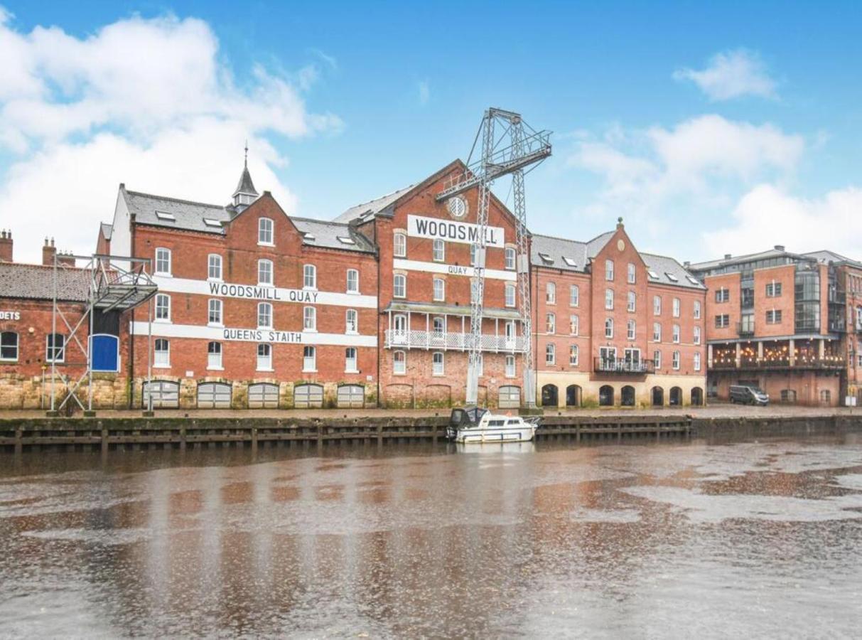 Cosy Riverside Apartment - Free Parking 요크 외부 사진