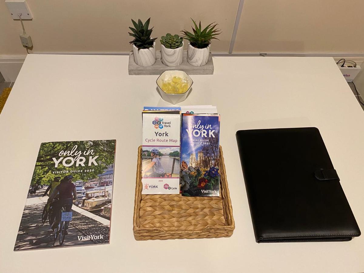 Cosy Riverside Apartment - Free Parking 요크 외부 사진